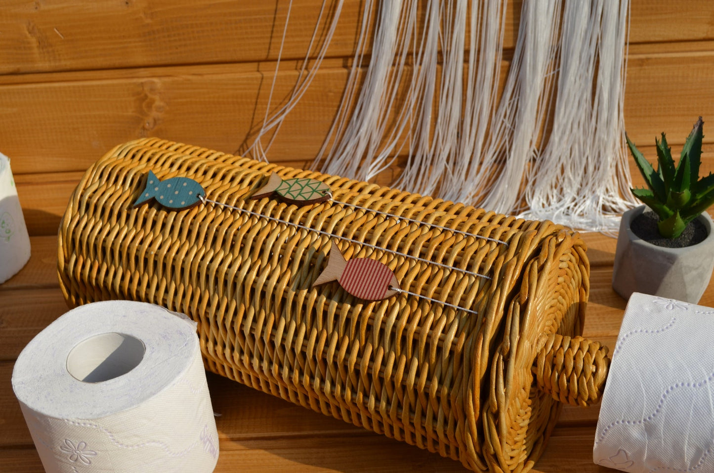 トイレットペーパー収納カゴ 蓋付 予備ロールホルダー シンプルで馴染みやすい天然素材の枝編み細工 for3