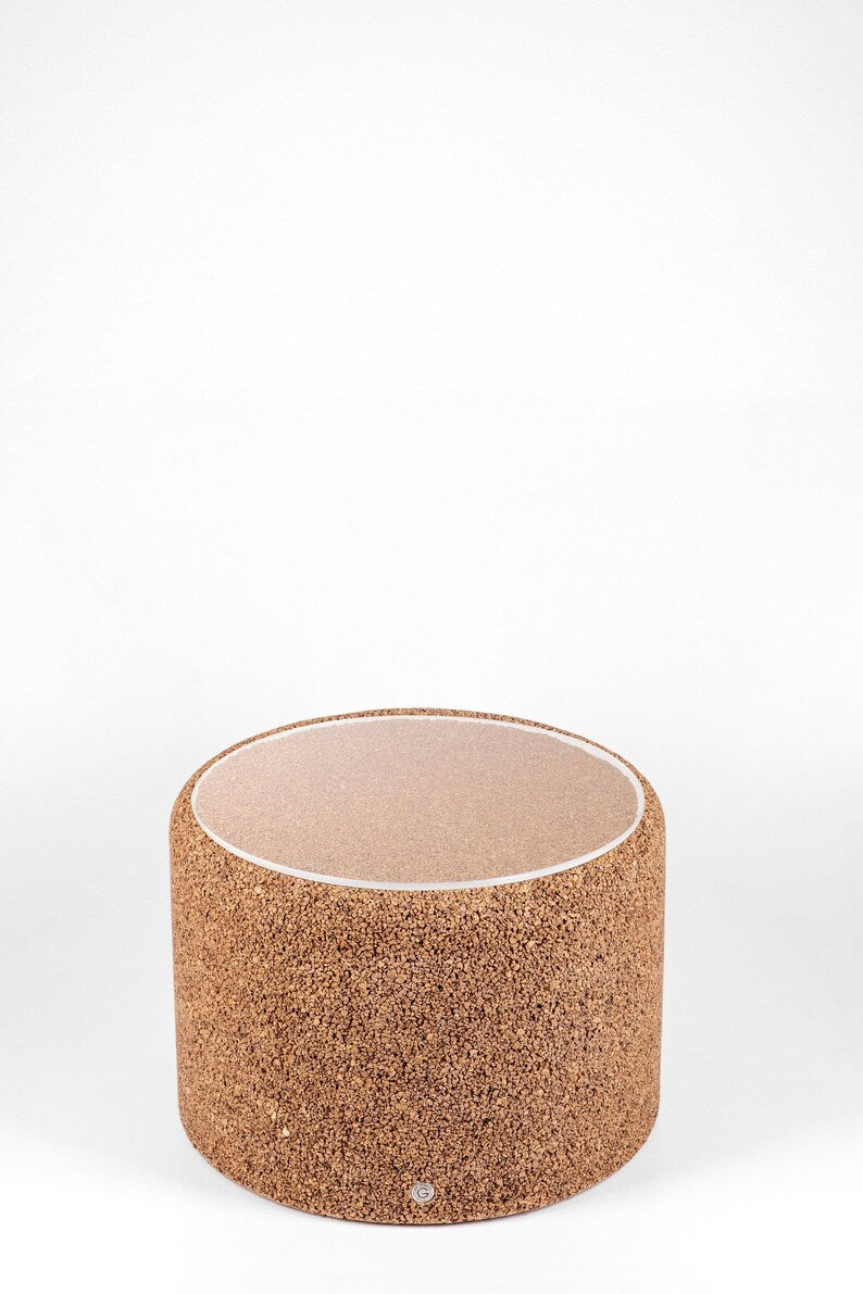 天然コルクのCiproエコフレンドリーなコーヒーテーブル/Ø45cm/高さ32cm/取り外し可能で洗える透明なメタクリレートトップØ38cm